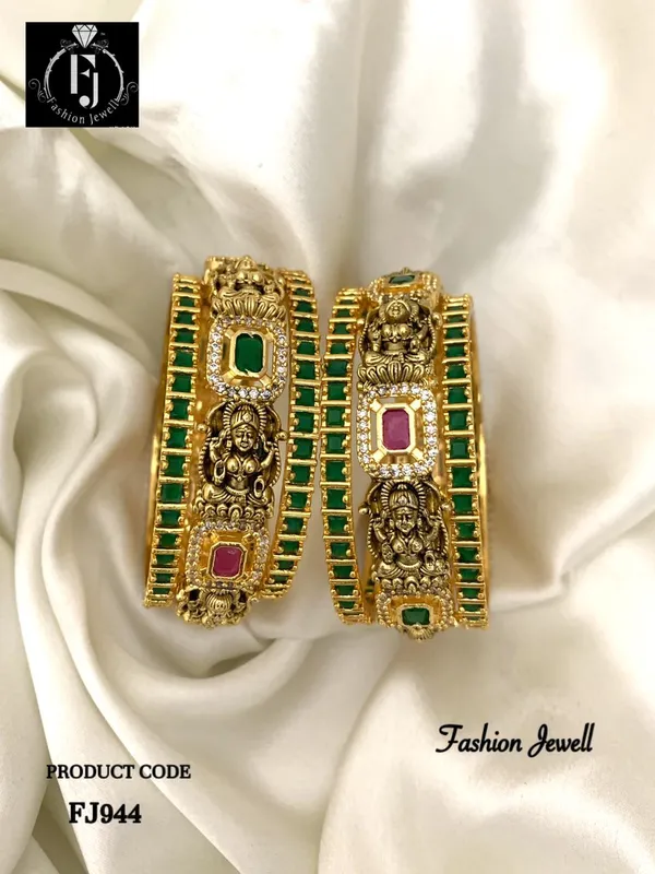 Ginni_Nakshi_Temple__Bangle_Set