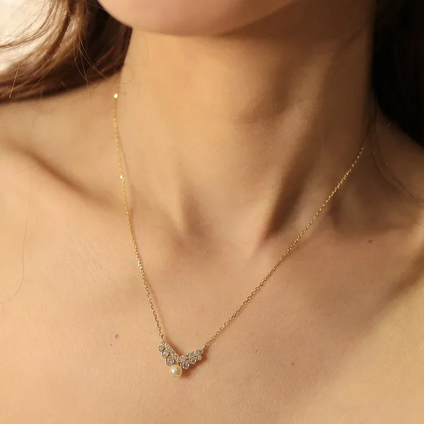 unique_Rose_Gold_Plated_Pendant_Chain_For_Womens