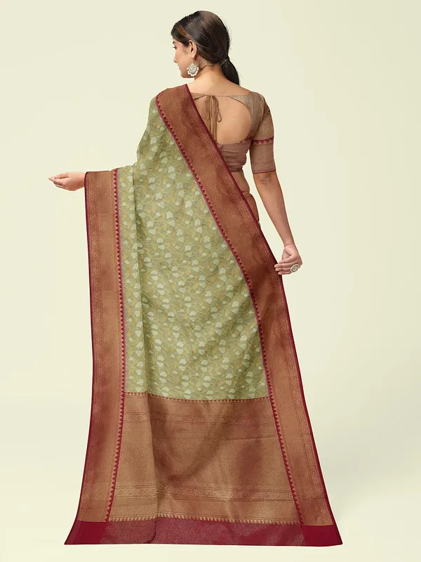 Off_White_Cotton_Blend_Banarasi_Sarees_For_Women