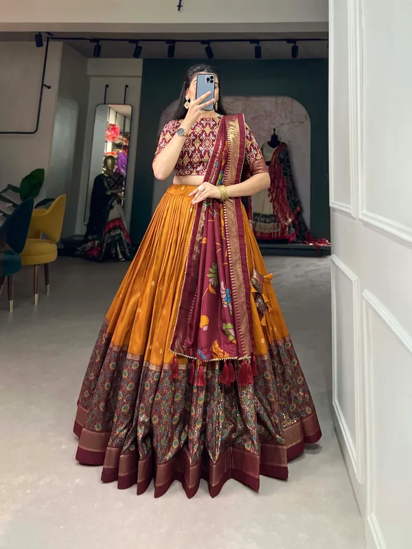 Yellow_Premium_&_Elegant_Dola_Silk_Lehenga_Choli_For_Women