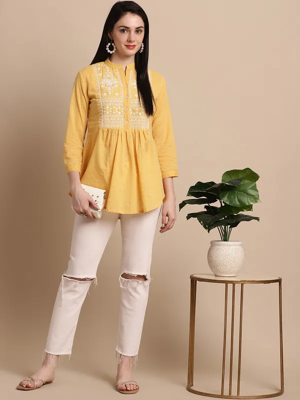 Yellow_Cotton_Embroidered_Flare_Style_Short_Kurti