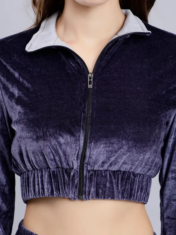 Women_Velvet_Grey_Shirt_Collared_Crop_Jacket_With_Trousers_Co-ords_Set