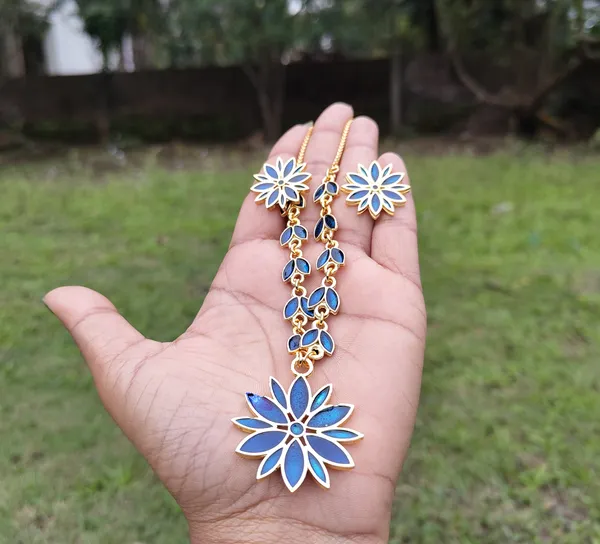 Assamese_Traditional_Gold_Plated_Blue_Colour_Star_Jewellery_Set_For_Women_&_Girl