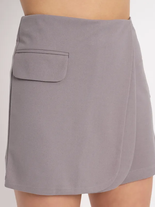 Zastraa_Women_Curved_Hem_Mini_Skorts