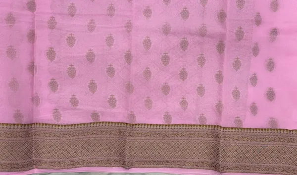 Humairah_Presents_Pure_Handloom_Baby_Pink_Chiffon_Copper_Zari_Booti_and_Banarasi_Copper_Zari_Border_and_Pallu_with_Pink_Blouse