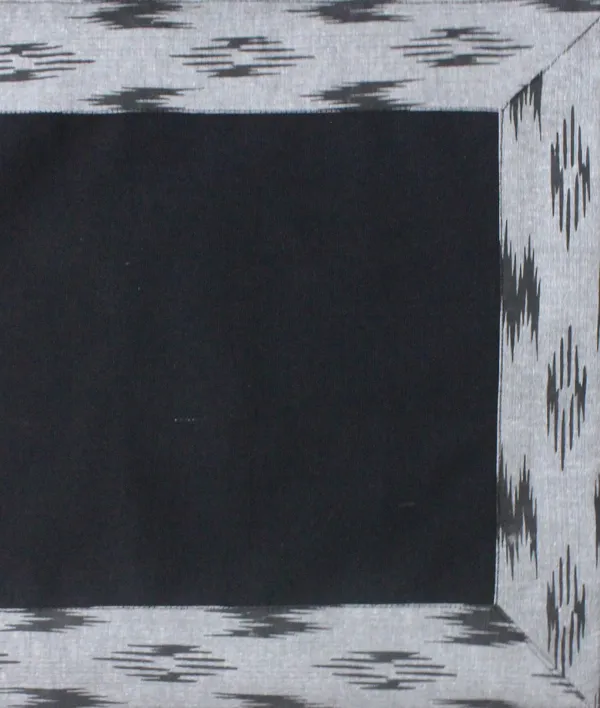 Pack_of_6_Piece_Cotton_Black_Pochampaaly_Weave_Ikat_Printed_Collection_Place_Mat_For_Dining_Room_and_Living_Room