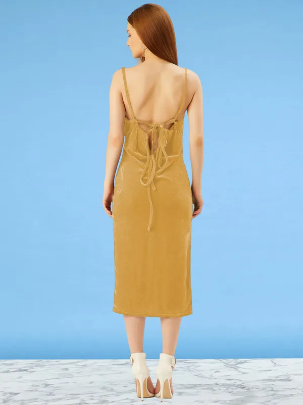 Yellow_Velvet_Bodycon_Dress_For_Women
