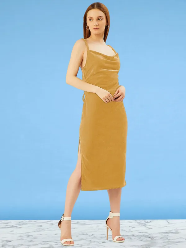 Yellow_Velvet_Bodycon_Dress_For_Women