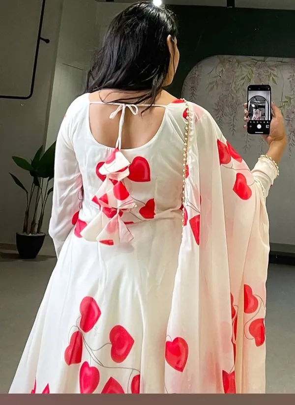 White__heart_beautiful_gown_for_Women