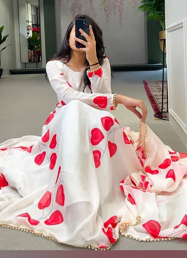 White__heart_beautiful_gown_for_Women