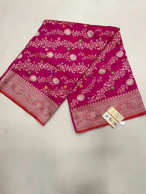 Humairah_Pure_Handloom_Pink_Katan_Silk_Kadhwa_Meenakari_Jangla_Zari_Aada_Jaal_with_Kadhwa_Pallu_Border_and_Pink_Stripe_Blouse