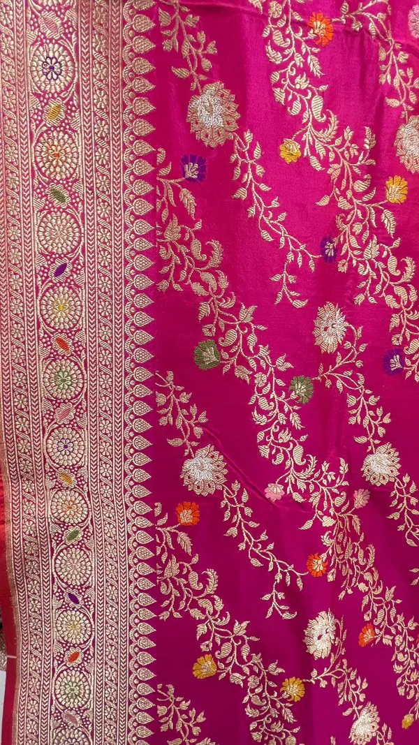 Humairah_Pure_Handloom_Pink_Katan_Silk_Kadhwa_Meenakari_Jangla_Zari_Aada_Jaal_with_Kadhwa_Pallu_Border_and_Pink_Stripe_Blouse