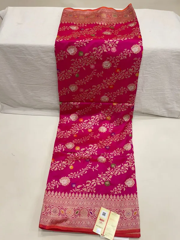 Humairah_Pure_Handloom_Pink_Katan_Silk_Kadhwa_Meenakari_Jangla_Zari_Aada_Jaal_with_Kadhwa_Pallu_Border_and_Pink_Stripe_Blouse