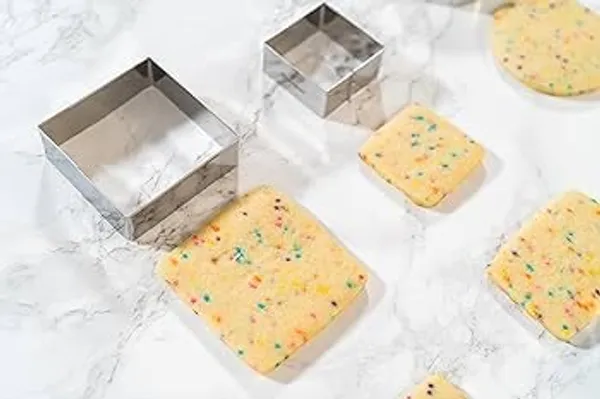 Set_of_12_Pcs_Square_shape_Stainless_Steel_Cookies_Cutter_2_Inchi_Height__(Square_Shape)