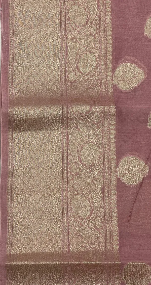 Humairah_Pure_Handloom_Light_Mauve_Cotton_Golden_Zari_Mina_Booti_with_Skirt_Banarasi_Zari_Border_and_Light_Mauve_Blouse