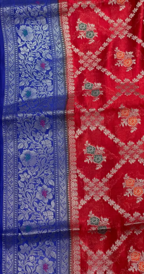 Humairah_Pure_Handloom_Red_Dupion_Silk_Golden_Stripe_Zari_Jaal_Mina_Booti_and_Contrast_Blue_Floral_Mina_Border_with_Big_Boota_Pallu_and_Blue_Blouse