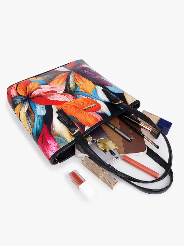 Black_Premium_Quality_Tote_Bag_For_Women