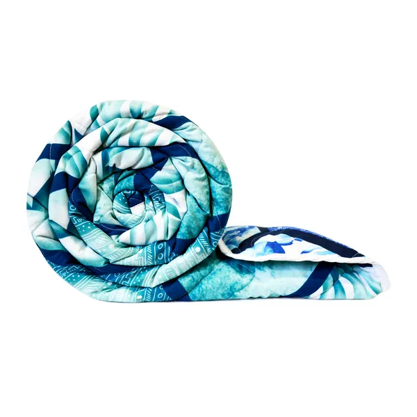 Abstract_Single_Comforter_for_Mild_Winter_(Polyester,_Blue)