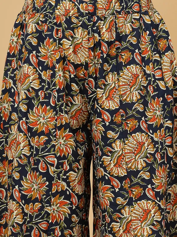 Multicolor_Pure_Cotton_Big_Flair_Printed_Regular_Palazzo