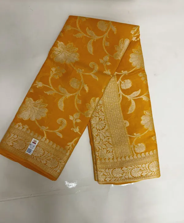 Humairah_Presents_Pure_Handloom_Gold_Chiffon_Floral_Golden_Zari_Boota_Jaal_with_Banarasi_Zari_Border_and_Gold_Blouse