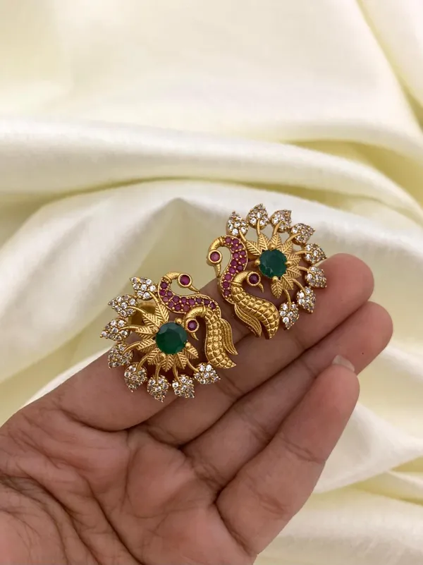 ARYA_ANTIQUE_EAR_STUD