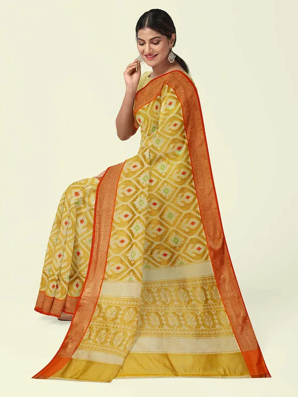 Yellow_Cotton_Blend_Banarasi_Sarees_For_Women