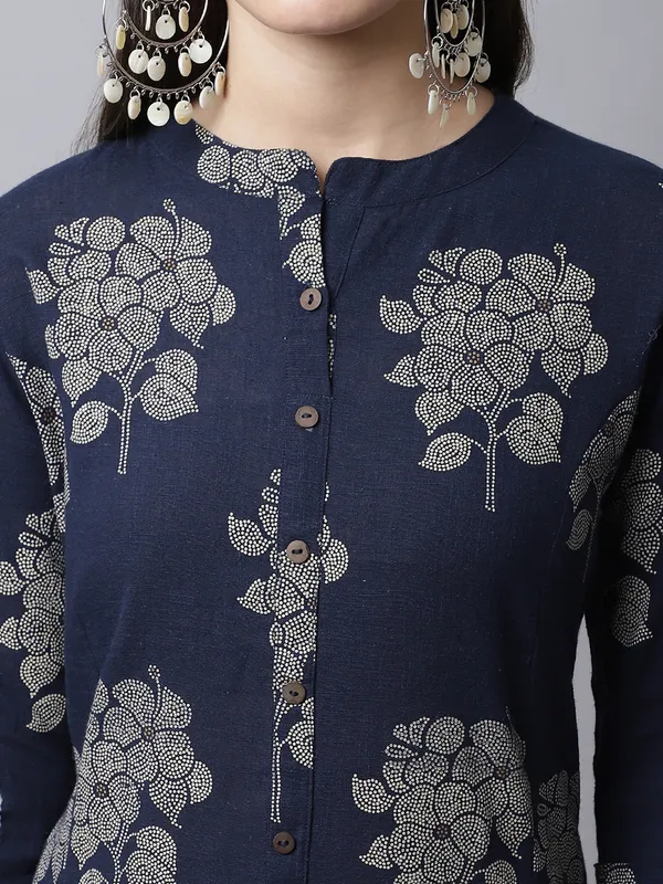Dark_Blue_Cotton_Floral_Printed_A-line_Kurta