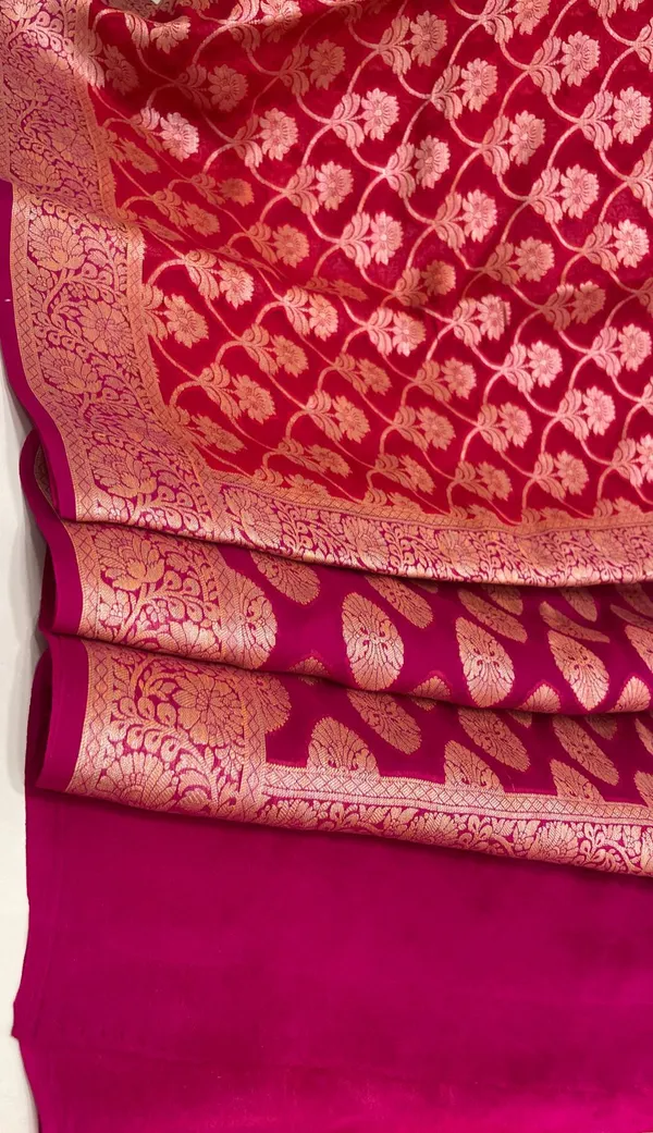Humairah_Presents_Pure_Handloom_Dark_Pink_Chiffon_Golden_Zari_Floral_Booti_Jaal_with_Contrast_Magenta_Zari_Booti_Anchal_and_Zari_Border_with_Magenta_Blouse