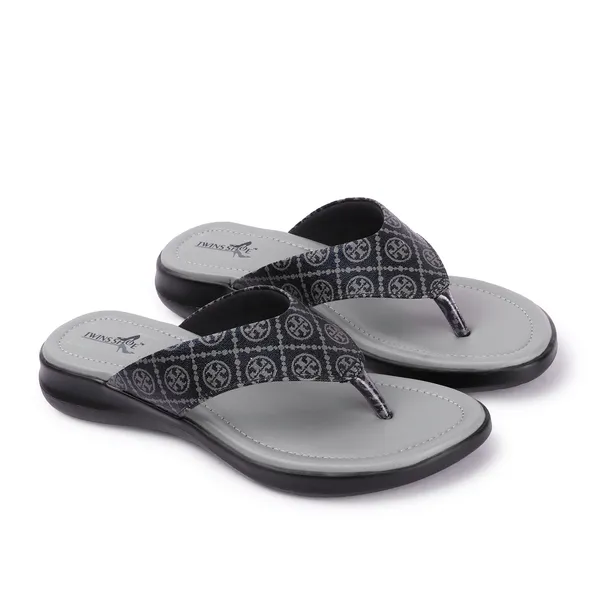 Casual_Slip_On_Flat_Slippers_(Grey)