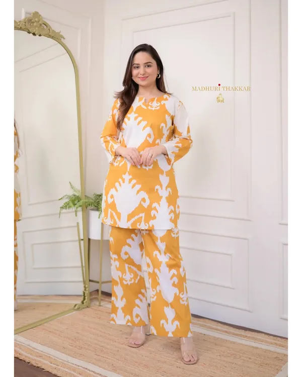 https://d1311wbk6unapo.cloudfront.net/NushopCatalogue/tr:f-webp,w-600,fo-auto/yaBvpxat_2KQPFJDFU6_2024-05-23_1.jpg__Jaipur Kurti Store