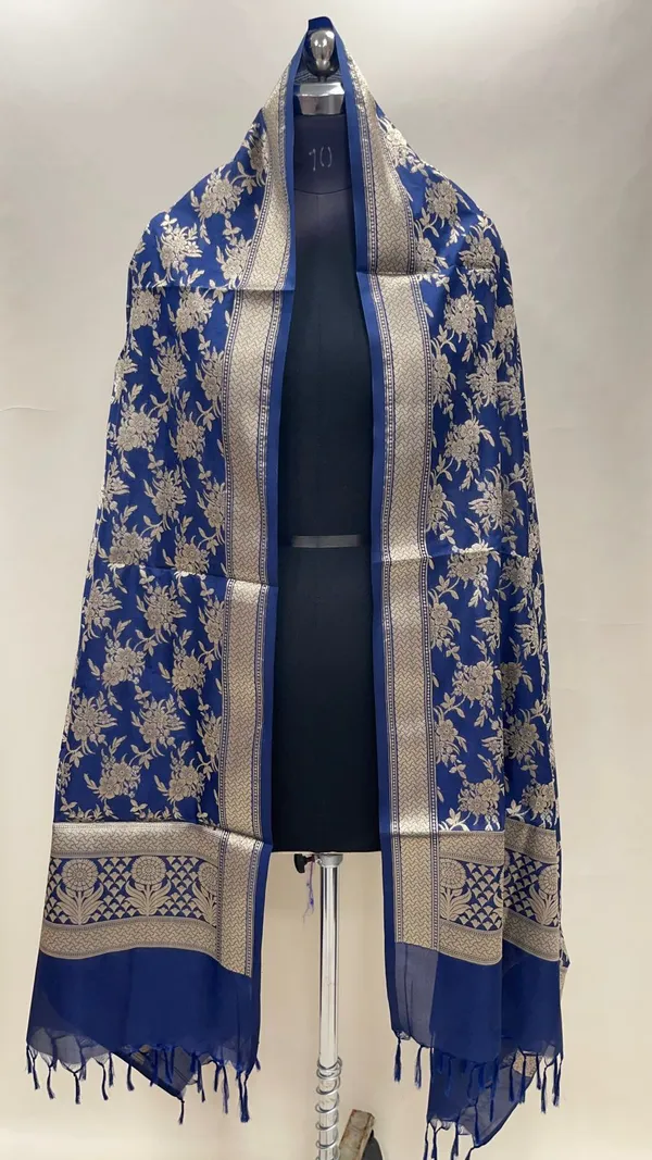 Humairah_Presents_Navy_Blue_Nakli_Katan_Floral_Zari_Boota_Jaal_Banarasi_Dupatta