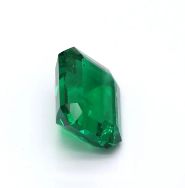 11.25_Ratti_Green_Emerald_(Panna)_Natural_Loose_Gemstone