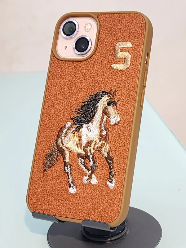 Iphone-15(6.1)_Brown_Santa_Barbara_Polo_&_Racquet_Club_Boris_Series_Leather_Case