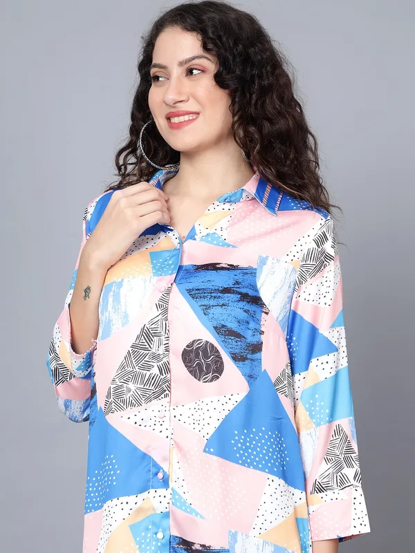 Blue_Satin_3/4th_Sleeve_Printed_Relaxed_Fit_Long_Shirt_For_Women