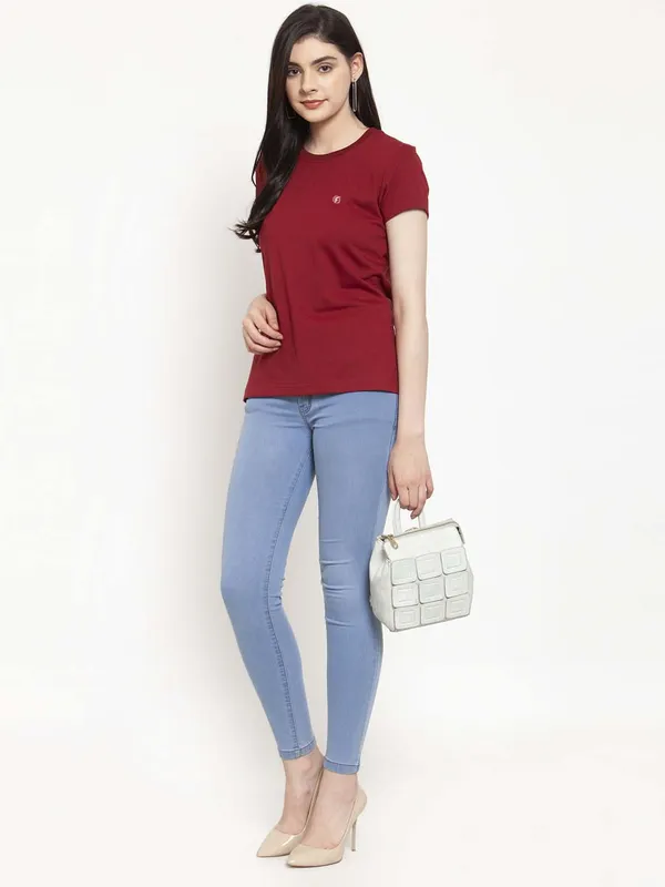 Pack_of_2_White_&_Maroon_Cotton_Round_Neck_Short_Sleeves_T-Shirt_For_Women