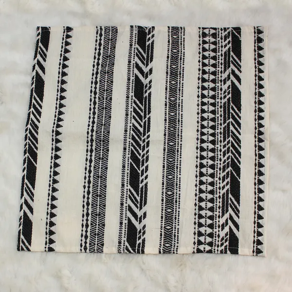 Pack_of_18_Piece_Cotton_Black_Cross_Road_Collection_Place_Mat_With_Napkin_For_Dining_Room_and_Living_Room