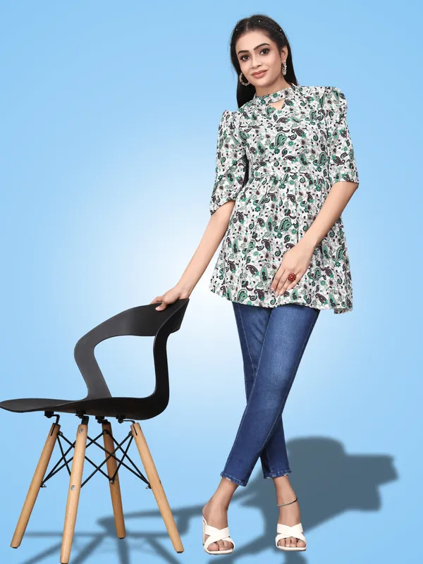 Green_Crepe_Mango_Floral_Printed_Casual_Wear_Tops