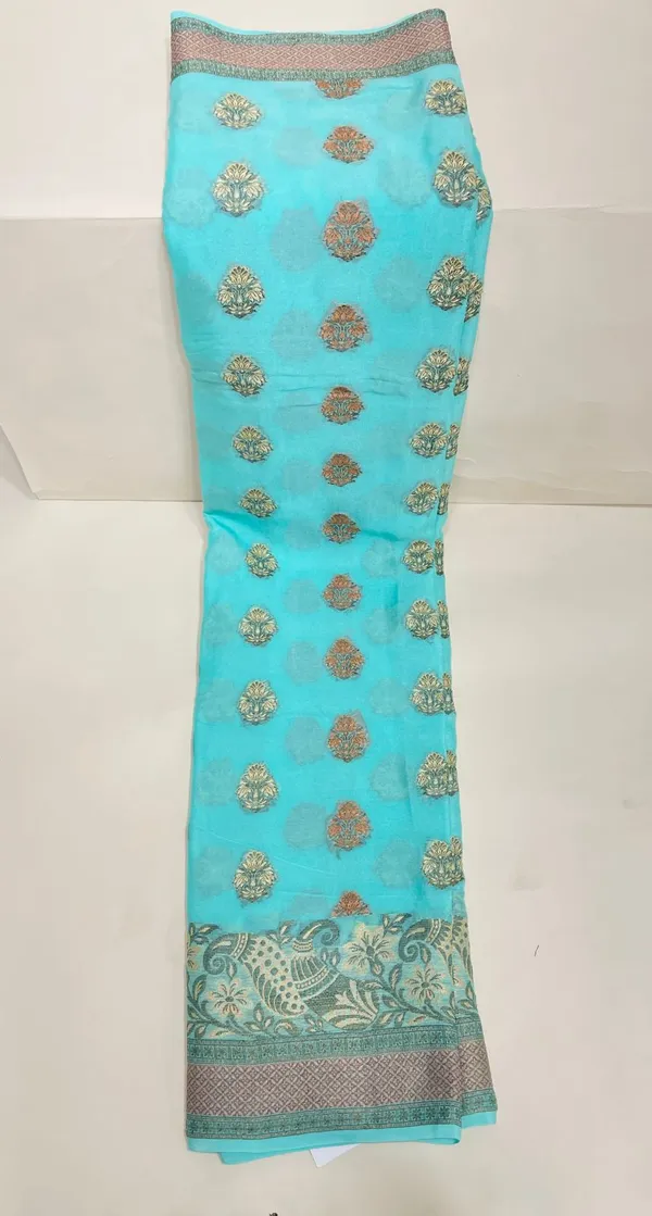 Humairah_Presents_Pure_Handloom_Sea_Green_Chiffon_Floral_Zari_Mina_Booti_Skirt_Floral_Mina_Zari_Border_and_Big_Boota_Pallu_with_Sea_Green_Blouse