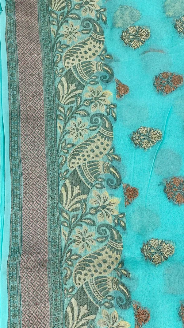 Humairah_Presents_Pure_Handloom_Sea_Green_Chiffon_Floral_Zari_Mina_Booti_Skirt_Floral_Mina_Zari_Border_and_Big_Boota_Pallu_with_Sea_Green_Blouse