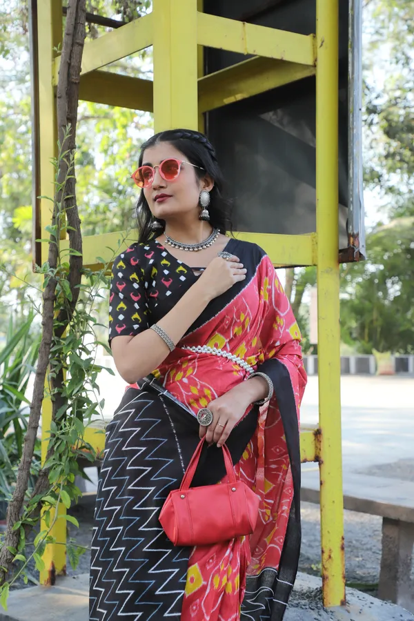 Ikkat_Hand_Block_Print_Print_Pure_Soft_Cotton_saree_With_Blouse_Piece