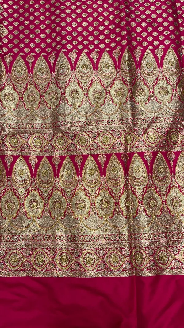 Humairah_Presents_Pink_Stone_Work_Golden_Zari_Booti_with_Floral_Heavy_Pallu_Zari_Border_and_Pink_Blouse_Banarasi_Saree