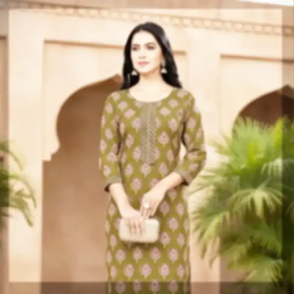 DISCOVER_OUR_NEWEST_COLLECTION:__undefined