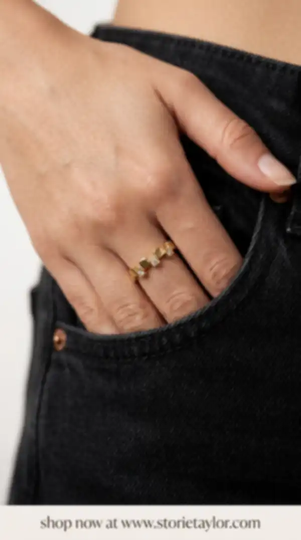 Exclusive_rings_undefined__undefined