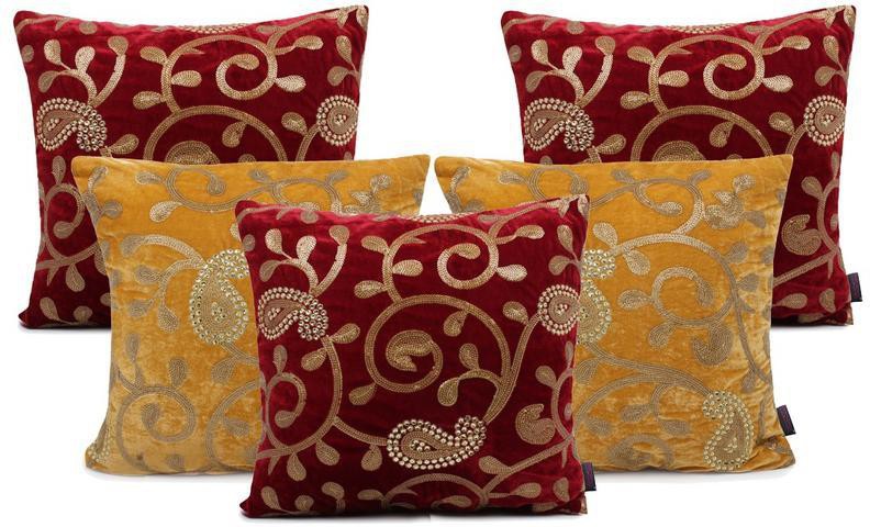 Gold & Maroon__INDOAMOR