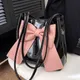Black/Pink__LIKE STYLE 