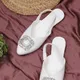 White__PLANET WALK/SHOECUBE