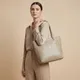 Grey__FLAUNTIT