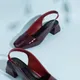 Maroon__Delybely