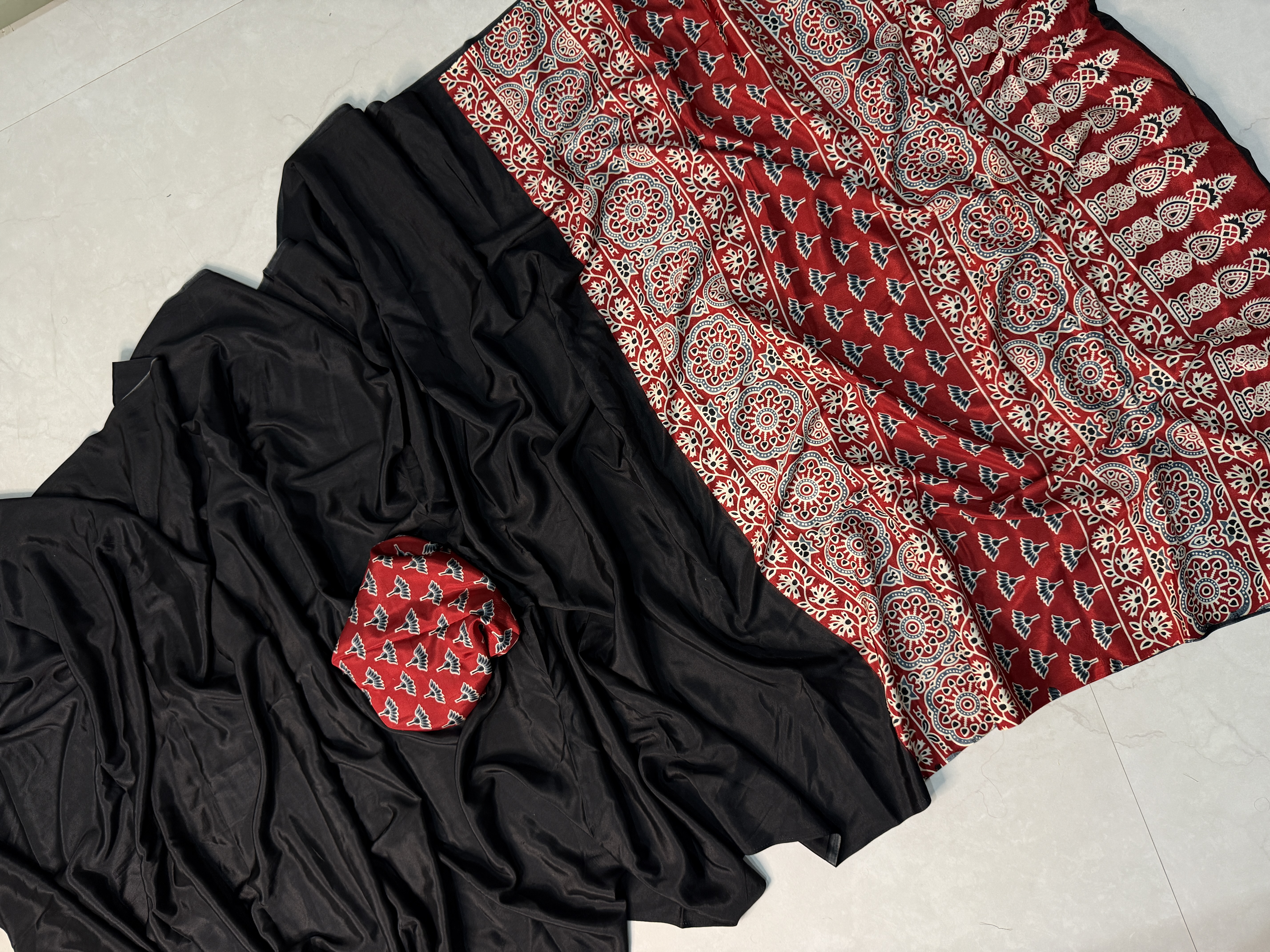 Black__Navinya Vastra