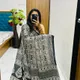 Black __Heersaree